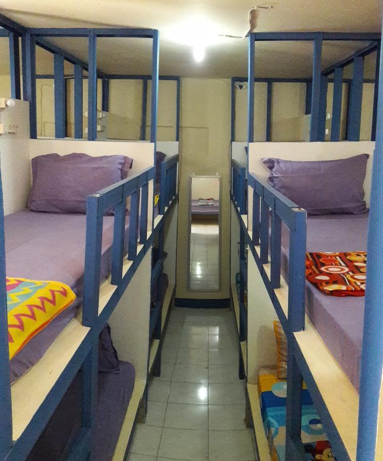 Centro Hostel Labuan Bajo Εξωτερικό φωτογραφία