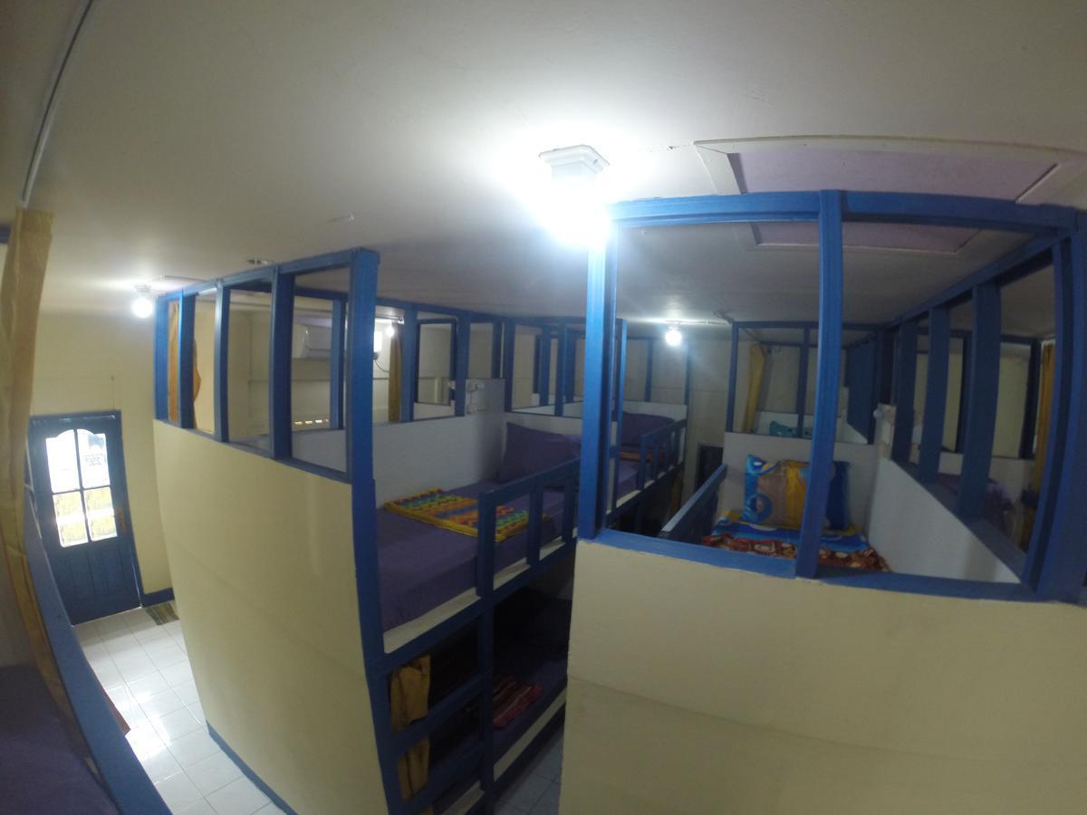 Centro Hostel Labuan Bajo Εξωτερικό φωτογραφία